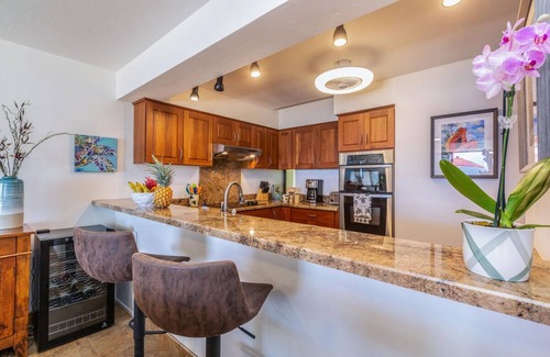 Princeville Condo | Stunning Oceanfront Sunset-Bali Hai Views with A/C + Hideaways Beach below