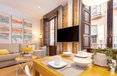 Central District Apartment | Stunning one-bedroom apartment near the Cathedral. Zacatin 101