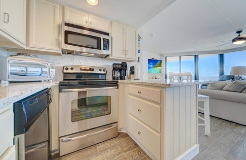Panama City Beach Condo | Stunning Penthouse Directly on the Gulf - Beach Chairs and Umbrella Included!