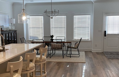 Opelika House | Stunning place to relax. 5 min to Auburn, new in every regard