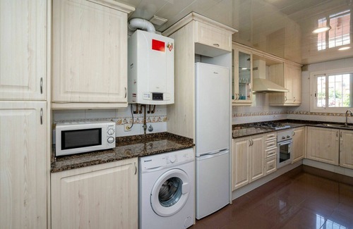 Vilassar de Mar House | Stunning private villa for 7 guests with WIFI, TV, terrace and parking