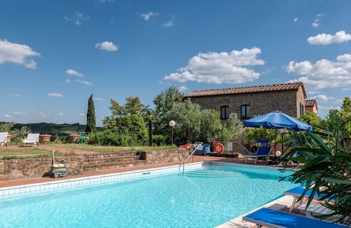 Massa Marittima Villa | Stunning private villa with A/C, private pool, WIFI, TV, patio, pets allowed and panoramic view