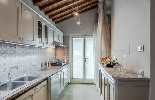 Monsummano Terme Villa | Stunning private villa with private pool, WIFI, A/C, hot tub, TV, patio and panoramic view