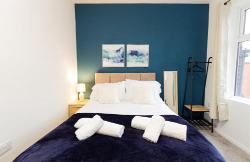 Oldham House | Stunning Private Ensuite Rooms in Oldham Sociable House