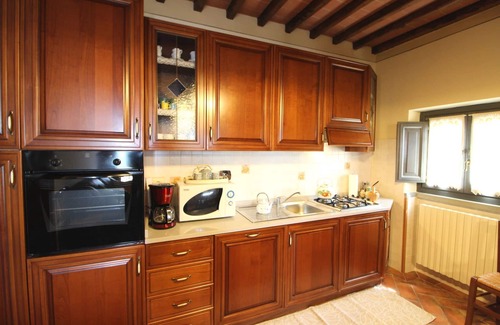 Loro Ciuffenna Villa | Stunning private villa for 10 people with WIFI, private pool, TV and pets allowed, close to Arezzo