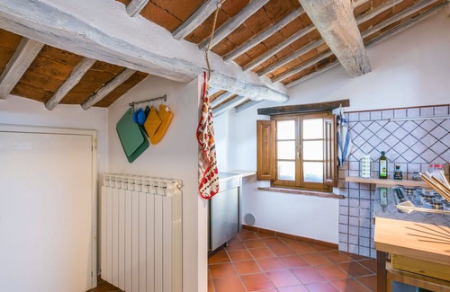 Montepulciano House | Stunning private villa for 4 guests with WIFI, TV, pets allowed and parking