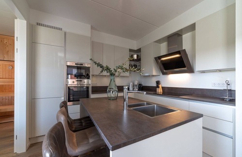 Colijnsplaat House | Stunning private villa for 10 guests with WIFI, TV, terrace and parking