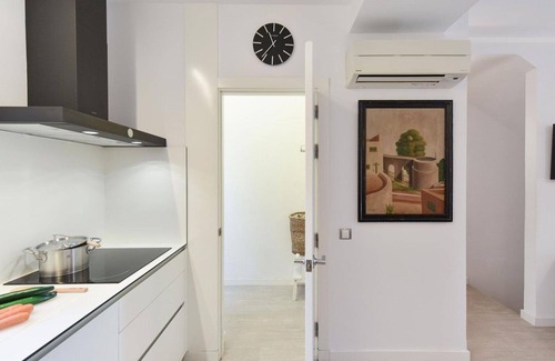 Costa Meloneras House | Stunning private villa for 6 people with WIFI, pool, A/C, TV and patio