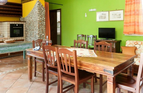 Martignano Villa | Stunning private villa with private pool, WIFI, A/C, TV, terrace, pets allowed and parking
