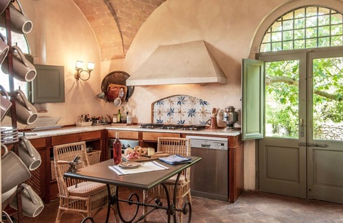 Montalcino Villa | Stunning private villa with A/C, private pool, WIFI, TV, patio, panoramic view and parking