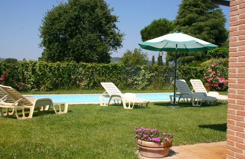 Lucignano Villa | Stunning private villa for 12 guests with private pool, WIFI, TV, balcony and parking
