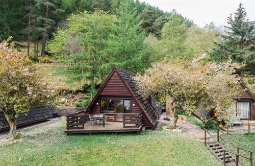 Kilfinnan House | Stunning private villa for 4 people with WIFI, TV, balcony and panoramic view