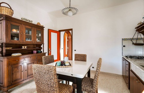 Custonaci Villa | Stunning private villa for 6 guests with WIFI, private pool, A/C, TV, terrace and panoramic view