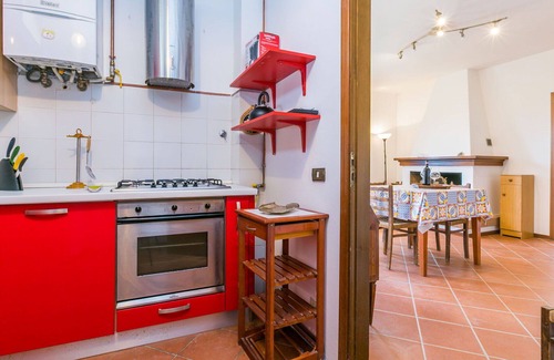 Scandicci Villa | Stunning private villa for 4 people with WIFI, TV, patio, pets allowed and panoramic view