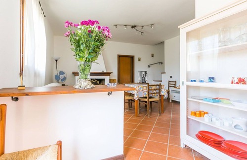 Scandicci Villa | Stunning private villa for 4 people with WIFI, TV, patio, pets allowed and panoramic view