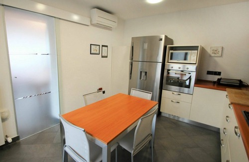 Boissano House | Stunning private villa for 8 people with private pool, WIFI, A/C, TV and terrace