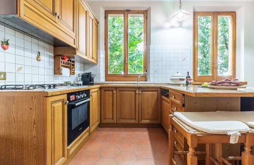 Carassai Villa | Stunning private villa for 8 people with WIFI, A/C, TV, patio, panoramic view and parking