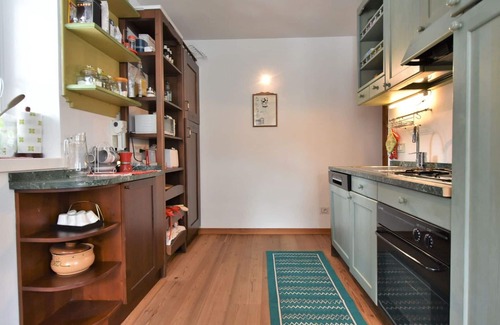 Madesimo House | Stunning private villa for 9 guests with WIFI, hot tub, TV, balcony, pets allowed and parking
