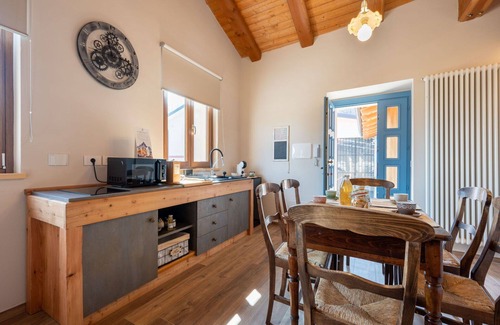 Verzuolo House | Stunning private villa for 4 people with WIFI, TV and patio
