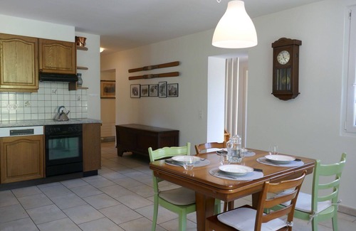 Olivone House | Stunning private villa for 6 people with WIFI, TV, terrace and parking