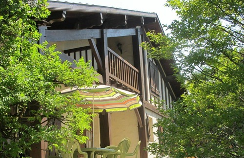 Linxe House | Stunning private villa for 6 guests with WIFI, TV, terrace and parking