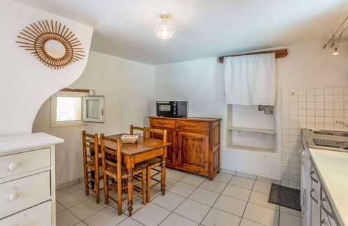 Nyons House | Stunning private villa for 2 people with A/C, pool, WIFI, TV, terrace and parking