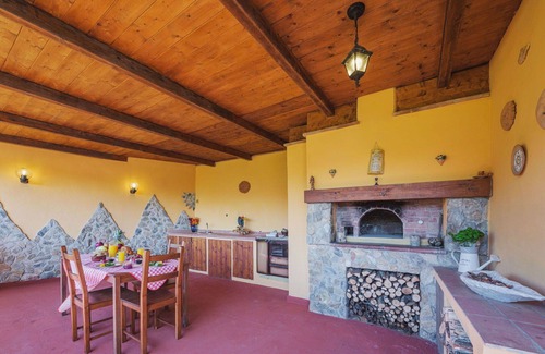 San Carlo Terme House | Stunning private villa for 4 people with WIFI, TV, patio, pets allowed and parking