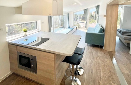 Imst House | Stunning private villa for 5 people with A/C, TV, terrace and pets allowed