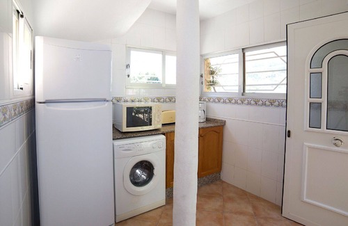 La Canuta House | Stunning private villa for 10 people with A/C, WIFI, private pool, TV and terrace