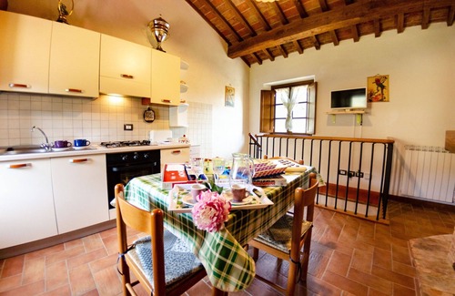 Buti Villa | Stunning private villa for 8 guests with pool, WIFI, TV, terrace and parking