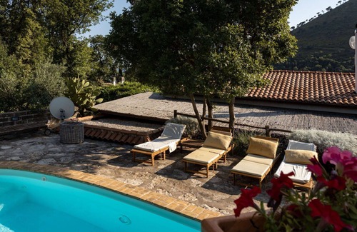 Itri Villa | Stunning private villa for 8 guests with WIFI, private pool, TV, patio, pets allowed and parking
