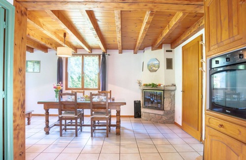 Valgorge House | Stunning private villa for 4 guests with A/C, TV, pets allowed and parking