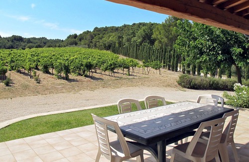 Valreas House | Stunning private villa for 6 people with WIFI, TV, terrace and pets allowed