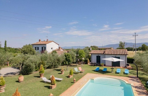 Ferretto Villa | Stunning private villa for 7 guests with private pool, WIFI, A/C, patio, panoramic view and park.