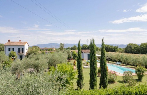 Ferretto Villa | Stunning private villa for 7 guests with private pool, WIFI, A/C, patio, panoramic view and park.