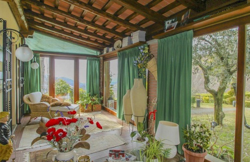 San Momme Villa | Stunning private villa for 10 guests with WIFI, private pool, TV and parking