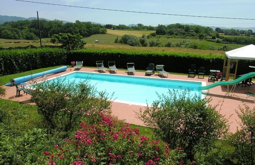 Vicchio Villa | Stunning private villa for 16 guests with WIFI, private pool, TV, patio, panoramic view and park.