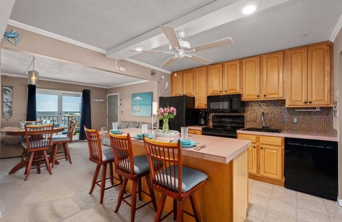 Nags Head Condo | Stunning PUP - Friendly Beachfront - Top Floor End Unit with Spectacular Views!