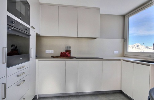 Plagne Centre Apartment | Stunning renovated apartment with balcony and Wifi in Plagne Centre