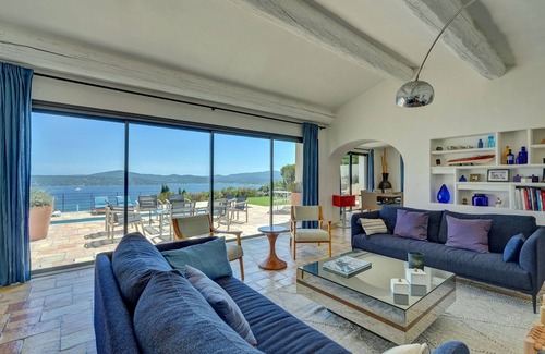 Guerrevieille Villa | STUNNING RENOVATED FAMILY HOUSE, 180° PANORAMIC SEA VIEW, HEATED SWIMMING POOL