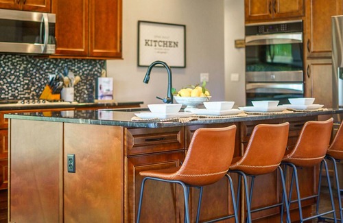 Sevierville House | STUNNING RIVER VIEWS + GAME ROOM + THEATER ROOM + FIRE PIT + HOT TUB