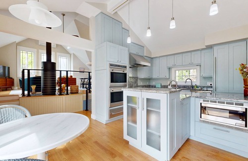 Edgecomb House | Stunning riverfront home, hot tub, BBQ, woodstove, and washer & dryer