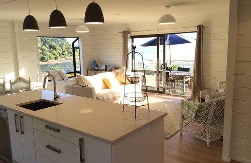 Blackpool House | Stunning Seaviews a Stone Throw to the Beach