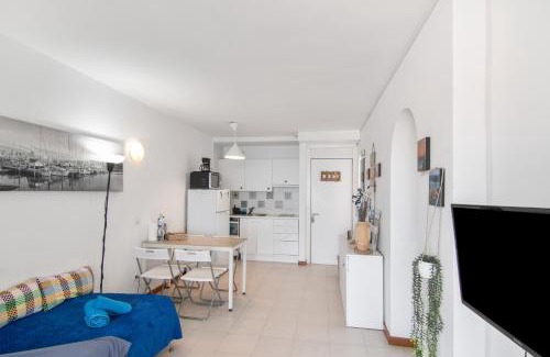 Taurito Apartment | Stunning Sunset Ocean View Apt