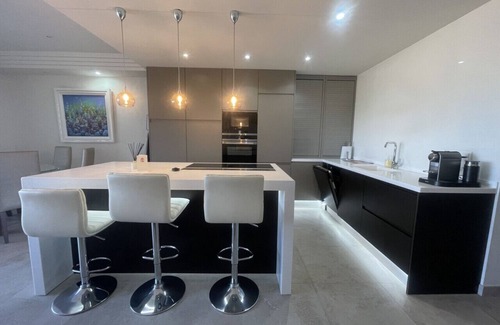 Diputacion de Rincon de San Gines Apartment | Stunning Three Bedrooms in Los Olivos