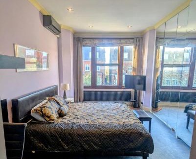 West Hampstead Apartment | Stunning Three Bed in West Hampstead