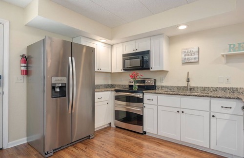 South Nags Head Condo | Stunning Top-Floor Oceanfront Condo! Pools & New Step in Shower and More!