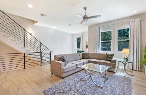 Mid-City House | Stunning Townhouse with Amenities