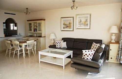 Buenas Noches Apartment | Stunning unobstructed 180 degree sea view apartment with 100 square meters terrace - Costa del Sol - Estepona
