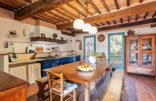 Civitella Paganico House | Stunning villa for 12 guests with private pool, WIFI, TV, terrace, pets allowed and panoramic v.